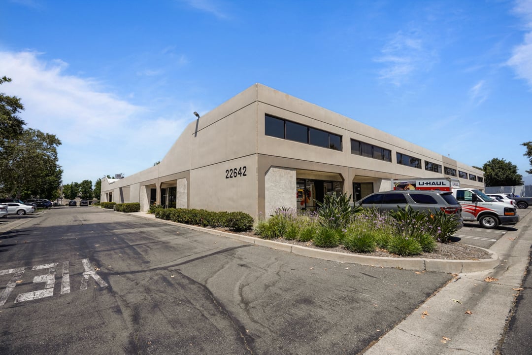 1,152 SF Office Space in Lake Forest, CA Photo